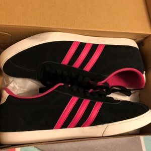Neo Adidas .